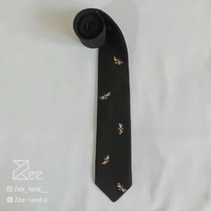 کراوات فانتزی لینن یونیسکس به رنگ مشکی و با طرح زنبور گلدوزی شده با دست